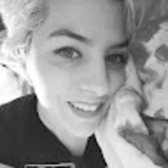 Meet your Posher, Victoria - Picture 1 of 1